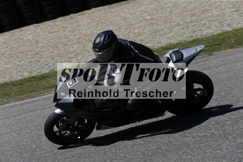 /15 22.05.2026  Plüss Moto Sport  Discover the Bike ADR /Gruppe gruen - Bike 1/53